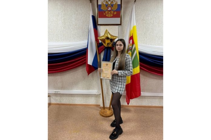 Picsart_24-03-05_14-04-41-791