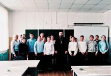 Старшеклассники Сасовского округа встретились с иереем